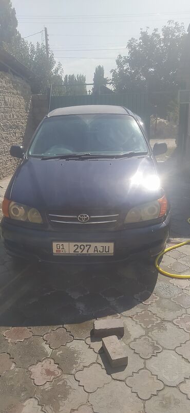 тацота ист: Toyota Ipsum: 1996 г., 2 л, Автомат, Минивэн