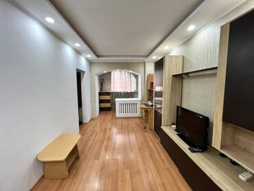 Продажа домов: 1 комната, 32 м², Индивидуалка, 2 этаж, Косметический ремонт