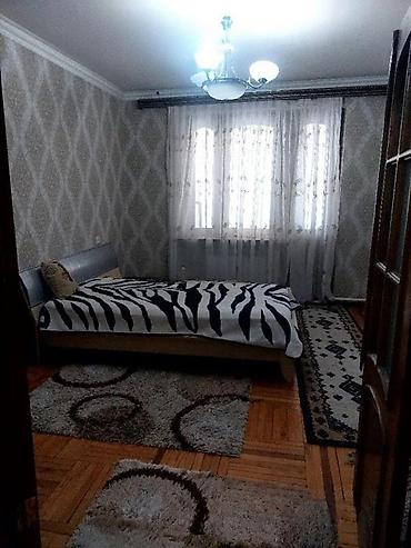 merdekanda ucuz kiraye evler gunluk: Bakı, Yasamal, 4 otaqlı, Köhnə tikili, m. İnşaatçılar, 100 kv. m — 5
