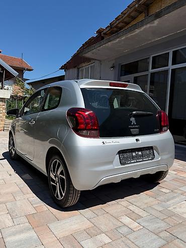 Peugeot: Godiste: 2015 Cena: 4800€ Kilometraza: 121,000km Automobil je u — 7