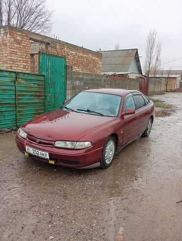 Mazda: Mazda 626: 1992 г., 1.8 л, Механика, Газ