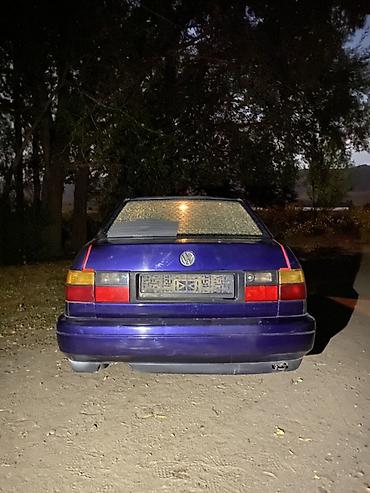 Volkswagen Vento: 1997 г., 1.6 л, Механика, Бензин, Седан — 2