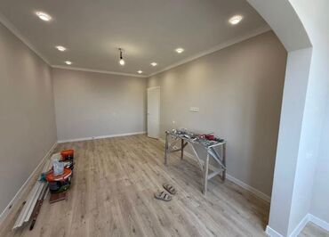 Продажа квартир: 1 комната, 43 м², 106 серия улучшенная, 1 этаж, Дизайнерский ремонт