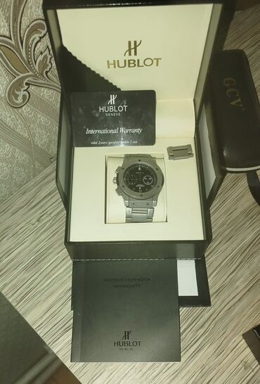 Toy paltarları və aksesuarları: İşlənmiş, Qol saatı, Hublot, rəng - Boz