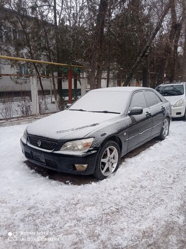 Toyota: Toyota Altezza: 2000 г., 2 л, Автомат, Бензин, Седан