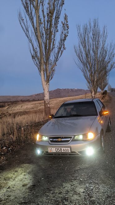 Daewoo: Daewoo Nexia: 2008 г., 1.6 л, Механика, Бензин, Седан