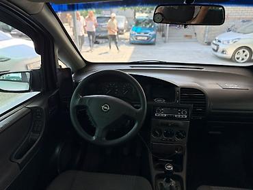 tesla 3: Opel Zafira: 2003 г., 1.8 л, Механика, Бензин, Минивэн — 2