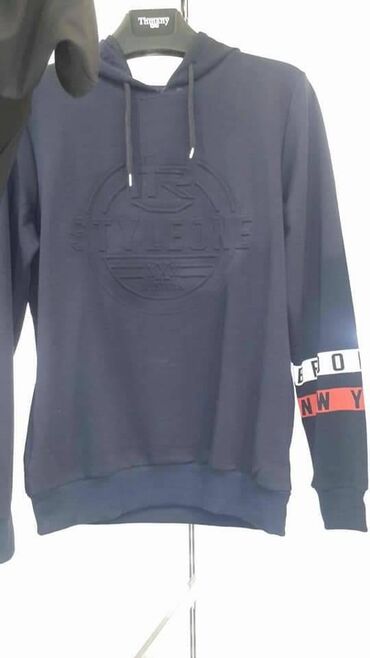 Futbolka və maykalar: Gundəlik geyimlər mağazası geniş asartmentli qadin,kişi uşaq — 6