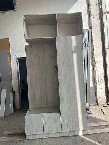 прихожая ош: Гарнитур для прихожей, Новый, Вешалка, ДСП, цвет - Серый — 7