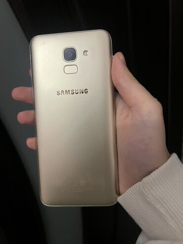 Samsung: Samsung Galaxy J6, 32 GB, rəng - Qızılı, Barmaq izi, Face ID