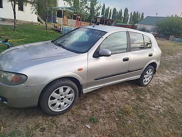 сапат бетон: Nissan Almera: 2003 г., 1.5 л, Кол менен иштөөчү, Бензин, Хетчбек — 3