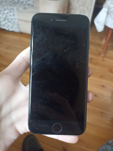 iphone 7 plus irsad: IPhone 7, 128 GB, Qara, Zəmanət, Barmaq izi