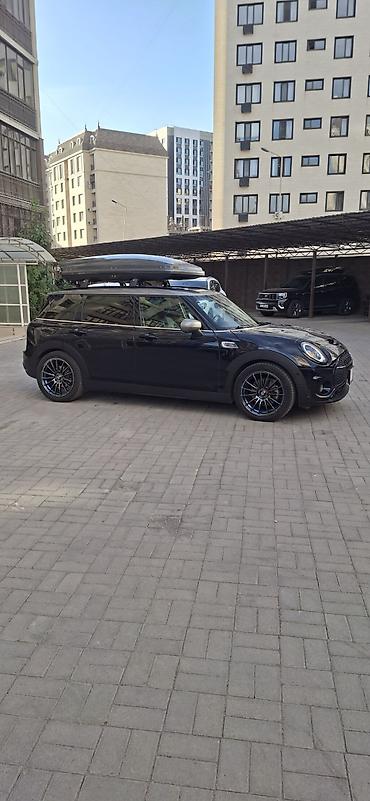 Mini: Mini Cooper Clubman: 2021 г., 2 л, Кол менен иштөөчү, Бензин, Универсал — 2