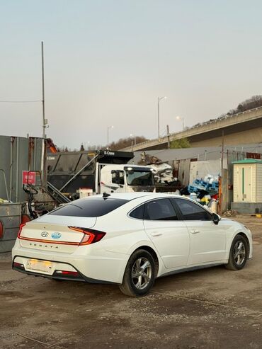 Hyundai: Hyundai Sonata: 2019 г., Седан — 12