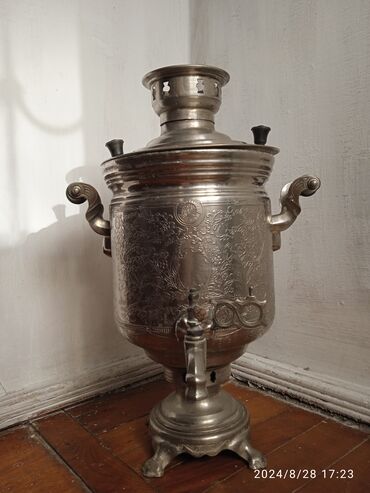 samovarı: İşlənmiş Od Samovar, 5 l, Ünvandan götürmə