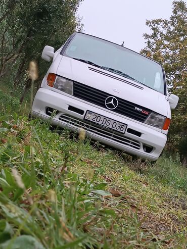 Mercedes-Benz: Mercedes-Benz Vito: 2.2 l | 2002 il Van/Minivan — 5