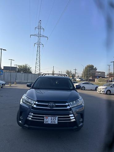 пороги подножки: Toyota Highlander: 2019 г., 3.5 л, Автомат, Гибрид, Кроссовер — 1