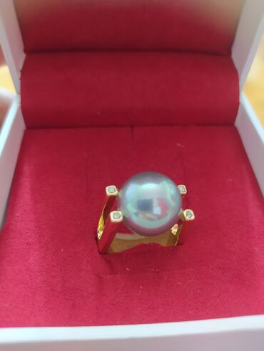 серебряные кольца: Серебряное кольцо с золотым напылением 14 кар. С крупным жемчугом