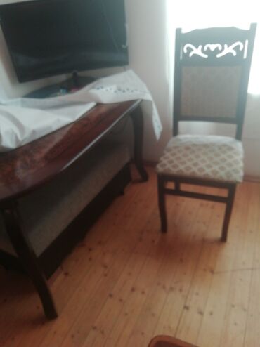 2 yaş tortu: Qonaq otağı üçün, İşlənmiş, Açılan, Oval masa, 6 stul lalafo.az -da 2 yaş tortu: Qonaq otağı üçün, İşlənmiş, Açılan, Oval masa, 6 stul