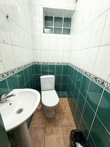 Долгосрочная аренда домов: 200 м², 7 комнат, Видеонаблюдение, Забор, огорожен, Парковка at lalafo.kg — 32 Долгосрочная аренда домов: 200 м², 7 комнат, Видеонаблюдение, Забор, огорожен, Парковка — 32