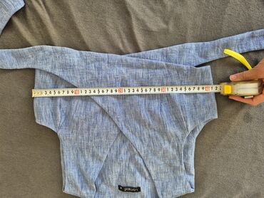 Kompleti: Dvodielni ženski komplet – prsluk/top + pantalone Odgovara veličini m — 8