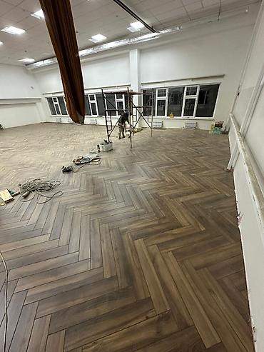 Напольные работы: Укладка пола, Монтаж напольных плинтусов, Стяжка пола | Ковролин, Ламинат, Паркет Больше 6 лет опыта — 76