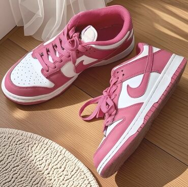 обувь женская большие размеры: Кроссовки, 38, Nike, Новый