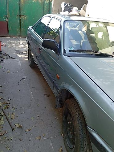 renault master: Mazda 626: 1990 г., 2 л, Механика, Бензин, Хэтчбэк — 1