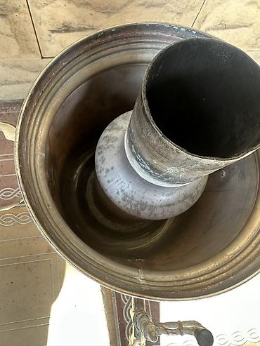 korkmaz samovar: Klassik kömür/sobada yanan samovar - Material: parıldayan metal — 3