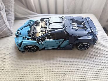 вертолетик в машину: Конструктор автомобиль Bugatti Chiron (серия Technic), Машина — 1
