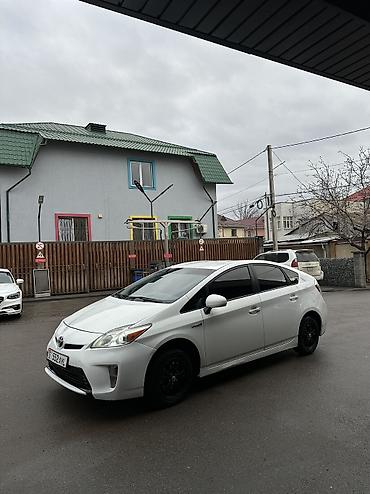 Toyota: Toyota Prius: 2014 г., 1.8 л, Вариатор, Гибрид, Седан — 3