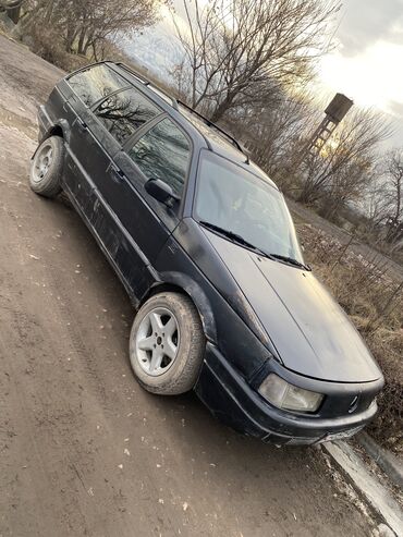 той машина: Volkswagen Passat: 1990 г., 1.8 л, Механика, Бензин, Универсал