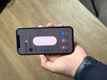 Apple iPhone: IPhone 12, Б/у, 128 ГБ, Черный, Чехол, 76 % — 8