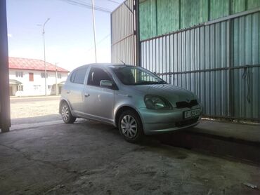 коробка нива: Toyota Vitz: 1999 г., 1.3 л, Автомат, Бензин, Универсал