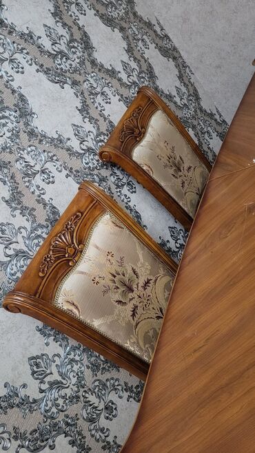 Qonaq otağı dəstləri: Qonaq Dəsti Fısdıq agacından satılır qiyməti 5000 manat dəstə daxildi — 2