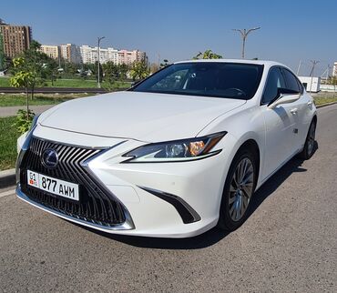 электронный машине: Lexus ES: 2019 г., 2.5 л, Вариатор, Гибрид, Седан