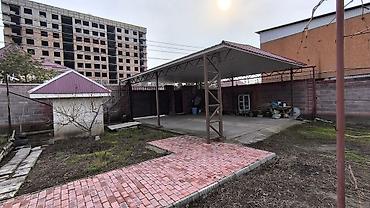 Долгосрочная аренда домов: 250 м², 5 комнат — 4