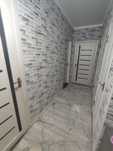 жер участак бишкек: 2 бөлмө, 40 кв. м, 3 кабат, Евроремонт