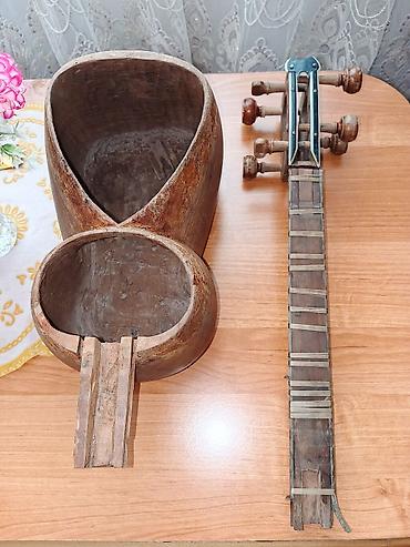 Tar: Salam təmiz super çanaqdır,çatı sınığı yoxdur,qədimdir, qarabağ tarı — 5