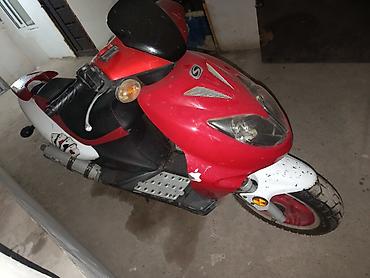 t max: Скутер классический 50–125 см³ (визуально серия Sport/Street) — 4
