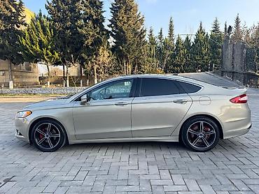 Ford: Ford Fusion: 1.5 l | 2015 il 124728 km Sedan — 10