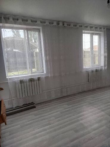 нижня аларча: Дом, 70 м², 4 комнаты, Агентство недвижимости