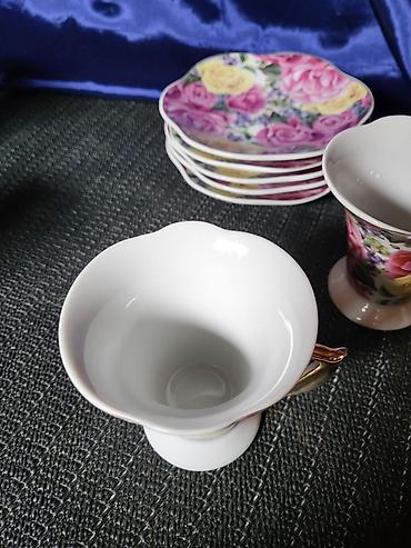 Kuhinjski setovi: Soljice nove,vintaz za kafu. Porcelanske soljice za kafu. Komada 5 u — 9