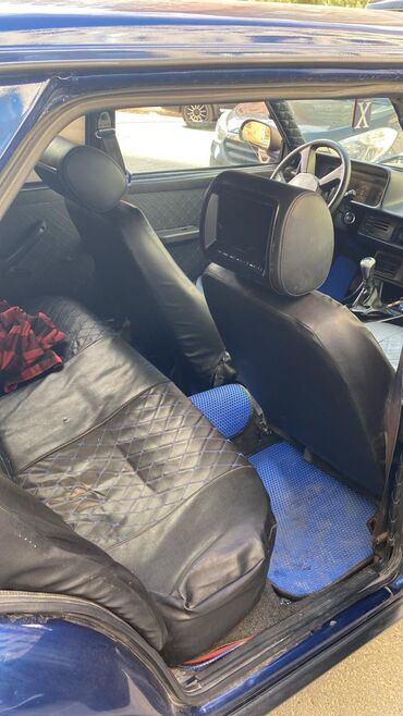 Tofas: Model: Tofas Şahin (sedan) Kuzov: 4 qapı, mavi rəng Yanacaq: Benzin -da lalafo.az — 7 Tofas: Model: Tofas Şahin (sedan) Kuzov: 4 qapı, mavi rəng Yanacaq: Benzin — 7