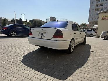honda civic abs: Mercedes-Benz C 230: 2.3 l | 1999 il Sedan — 7
