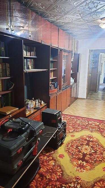 Продажа коттеджей и домов: Продаю дом район Рабочий городок, ул.Красная и ул.Кочкорская5 комнат — 3