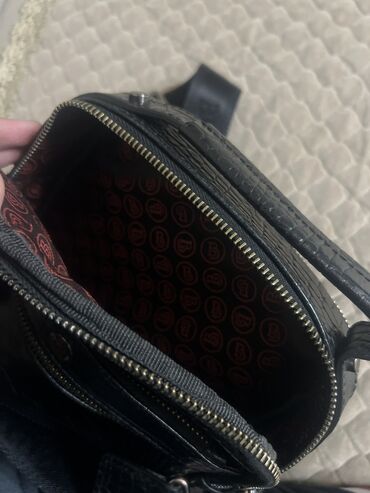 сумка для документов: Очень срочно!!! BUTUN натуральная кожа, состояние идеал, Сумка через