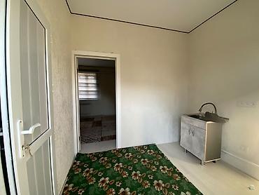продаю квартиру в кара балте: 🏠 Сдаётся однокомнатная квартира 💰 Цена: 25 000 сом в месяц. 📩 По — 4