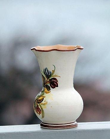 Stare vaze i dekor: SC Castelli vaza ORIGINAL. Made in ITALY. Signatura SC Castelli ( — 5