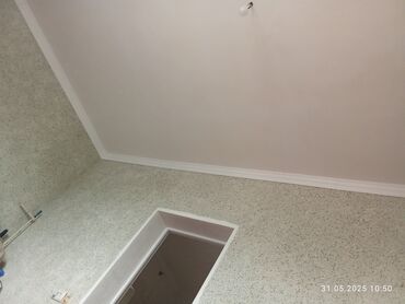 сдаю дом без хозяина бишкек: 50 м², 3 комнаты, Утепленный, Бронированные двери, Парковка